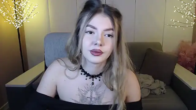 Ritaneer online show from February 2025 12:27:02 PM