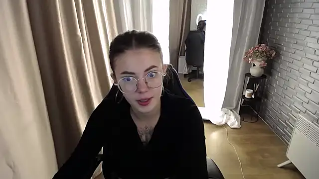 Ritaneer online show from September 2025 08:02:02 AM