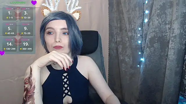 Snapshot of KarinaSugary chatting on December 2024 02:02:02 PM KarinaSugary online show from December 2024 02:02:02 PM