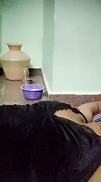 aadhini01 online show from February 2025 11:36:02 PM