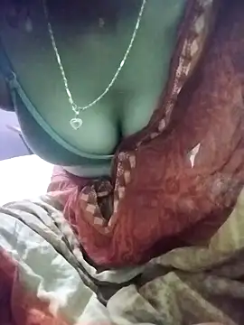 aadhini01 online show from January 2025 05:10:02 PM