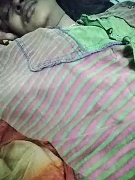 aadhini01 online show from January 2025 01:19:01 AM