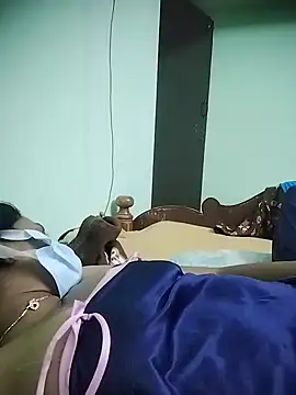 aadhini01 online show from January 2025 11:44:02 PM