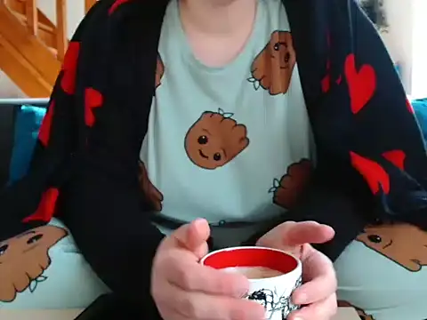 Lauzo21 online show from February 2026 12:37:01 PM