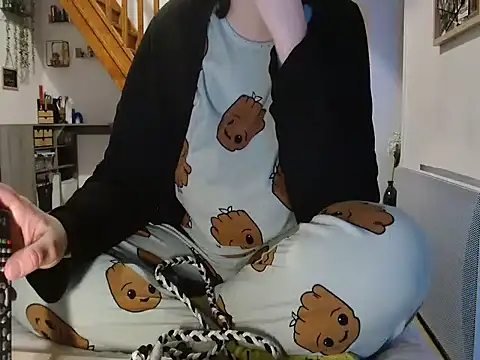 Lauzo21 online show from January 2026 07:03:01 AM