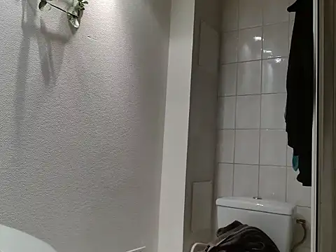 Lauzo21 online show from March 2026 06:39:02 AM