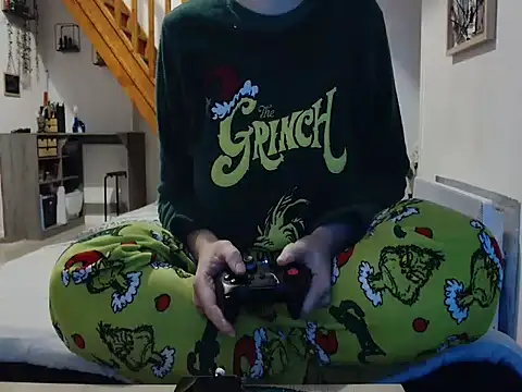 Lauzo21 online show from November 2025 06:35:01 AM