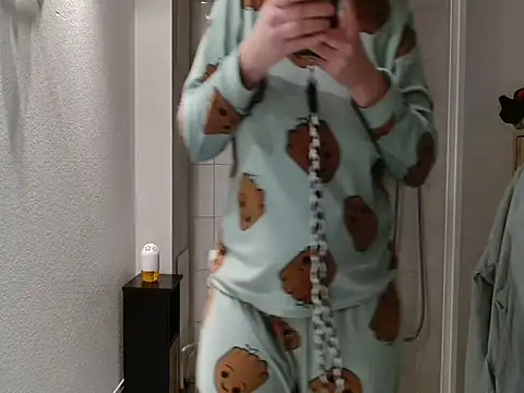 Lauzo21 online show from February 2026 06:47:02 AM