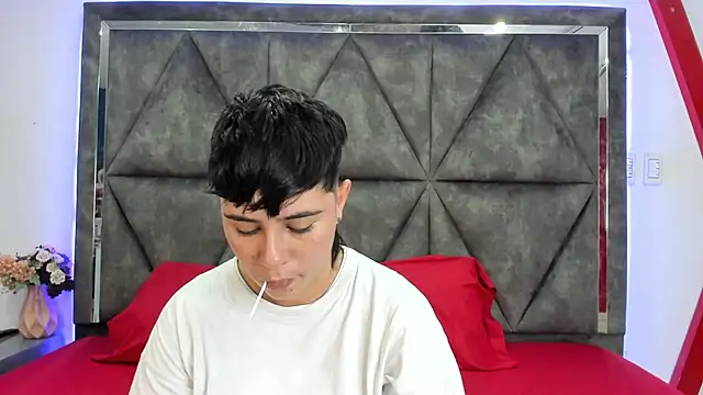 AbbySmiitth  online show from April 2026 09:19:02 PM