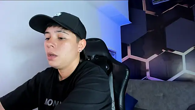 AbbySmiitth  online show from October 2025 07:13:02 PM