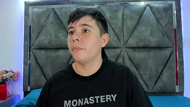 AbbySmiitth  online show from March 2026 10:59:01 PM