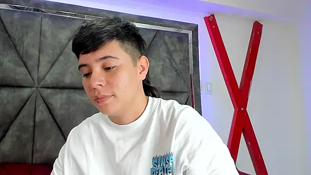 AbbySmiitth  online show from March 2026 05:40:01 PM