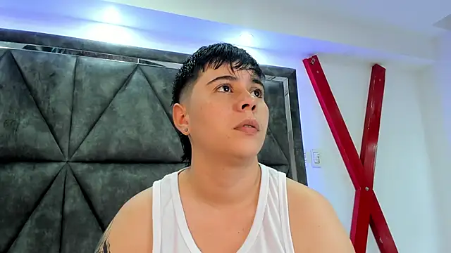 AbbySmiitth  online show from March 2026 10:06:01 PM