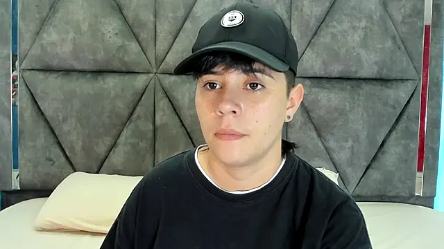 AbbySmiitth  online show from February 2026 10:50:02 PM