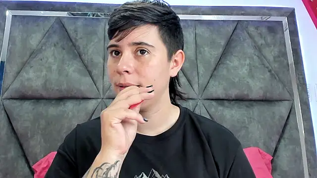 AbbySmiitth  online show from March 2026 10:08:02 PM