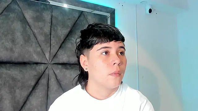AbbySmiitth  online show from June 2026 09:36:02 PM