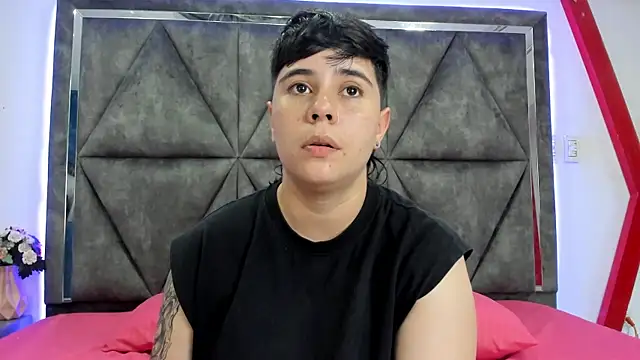 AbbySmiitth  online show from April 2026 10:15:01 PM