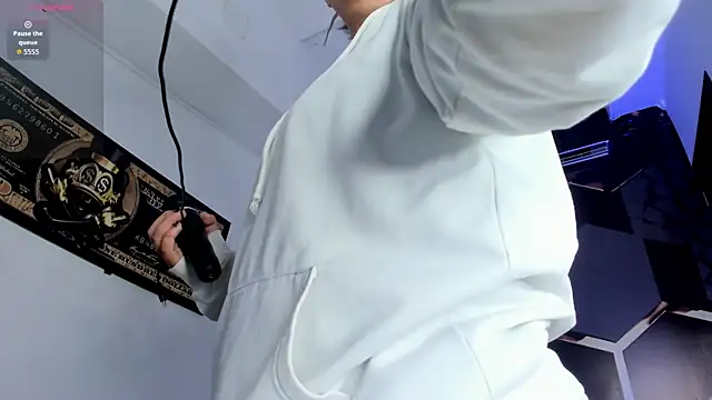 AbbySmiitth  online show from November 2025 12:49:02 PM