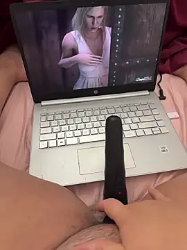 yourcutesarah online show from October 2025 06:19:02 PM