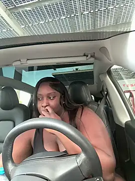 Snapshot of Insultedbalceni chatting on February 2026 12:06:01 AM Insultedbalceni online show from February 2026 12:06:01 AM