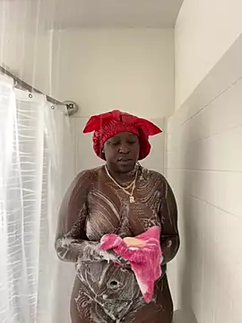 Snapshot of Insultedbalceni chatting on January 2025 08:24:01 PM Insultedbalceni online show from January 2025 08:24:01 PM