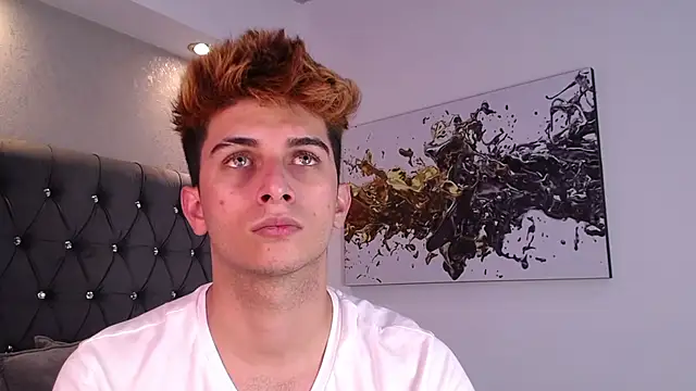 MrWilliseo online show from December 2025 07:02:01 PM