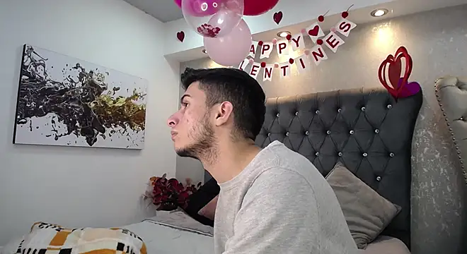 Snapshot of MrWilliseo chatting on February 2025 07:52:01 PM MrWilliseo online show from February 2025 07:52:01 PM