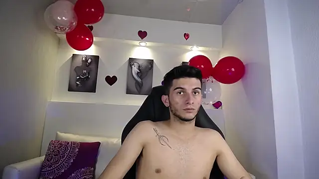 Snapshot of MrWilliseo chatting on February 2025 02:01:02 AM MrWilliseo online show from February 2025 02:01:02 AM