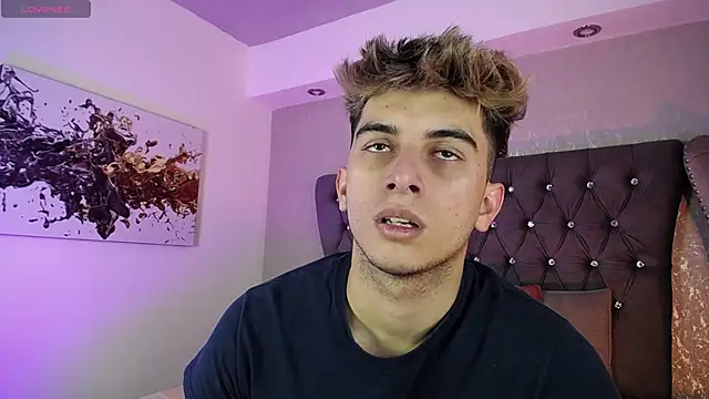 Snapshot of MrWilliseo chatting on September 2025 07:57:01 PM MrWilliseo online show from September 2025 07:57:01 PM