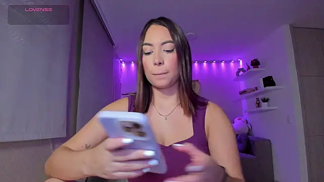 lupejones online show from October 2025 02:34:01 AM
