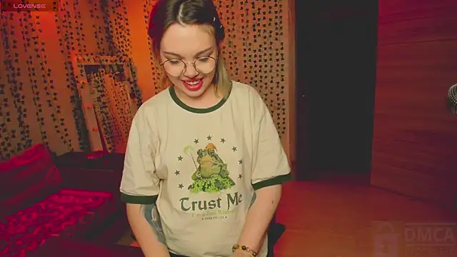 whoa-hoa-hoa-hoa-hoa online show from April 2026 03:27:02 PM