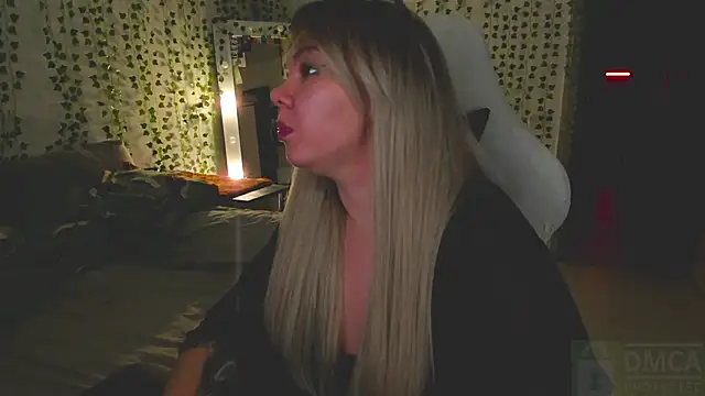 Snapshot of whoa-hoa-hoa-hoa-hoa chatting on February 2026 08:31:02 PM whoa-hoa-hoa-hoa-hoa online show from February 2026 08:31:02 PM