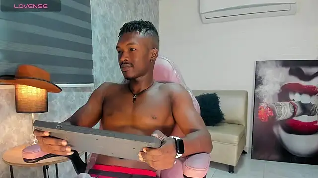 Snapshot of KENDER21_ chatting on November 2025 08:20:01 PM KENDER21 online show from November 2025 08:20:01 PM