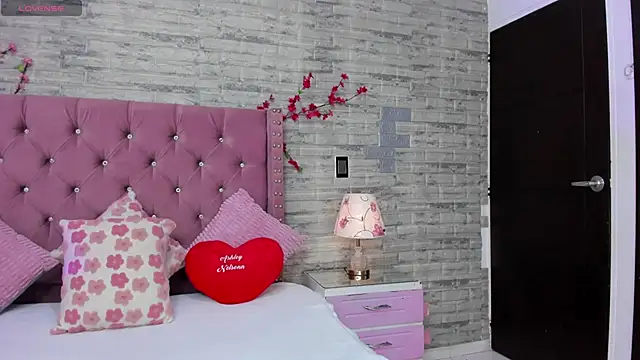 AshleyNelsonn online show from March 2026 09:06:01 PM