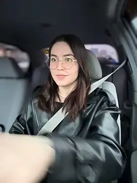 meow girl online show from November 2025 06:58:01 AM