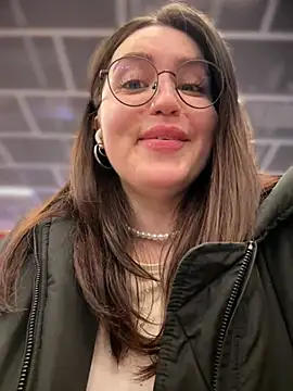 meow girl online show from February 2026 11:09:02 AM