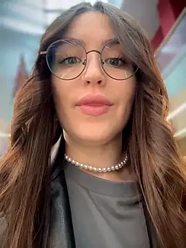 meow girl online show from February 2026 10:12:02 AM