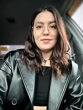 meow girl online show from November 2025 07:40:01 AM