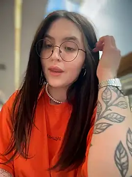 Snapshot of meow_girl chatting on June 2026 09:39:02 AM meow girl online show from June 2026 09:39:02 AM