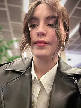 Snapshot of meow_girl chatting on March 2025 11:19:01 AM meow girl online show from March 2025 11:19:01 AM