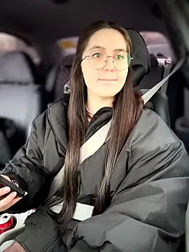 meow girl online show from March 2026 02:10:02 PM