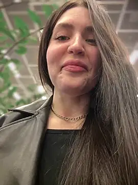 Snapshot of meow_girl chatting on February 2025 10:17:02 AM meow girl online show from February 2025 10:17:02 AM