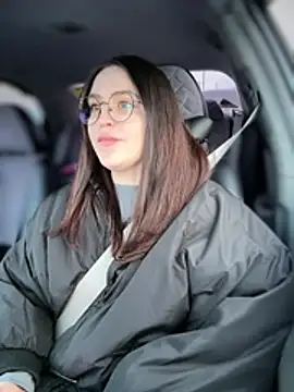 meow girl online show from February 2026 02:06:02 PM