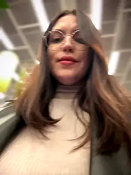 meow girl online show from December 2025 05:07:02 PM