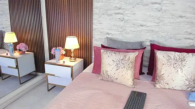 MadisonHunter2024 online show from January 2026 08:16:02 PM