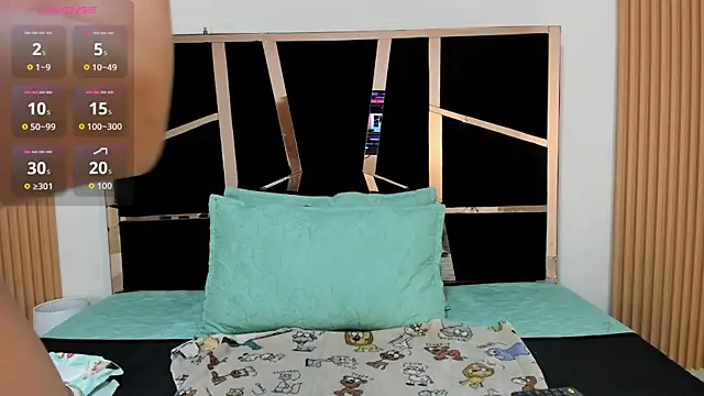 yahaira  online show from November 2025 01:04:02 PM