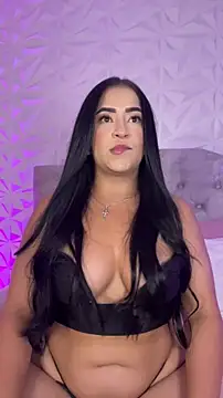 Snapshot of Miss_Ivy4 chatting on December 2025 11:20:01 PM Miss Ivy4 online show from December 2025 11:20:01 PM