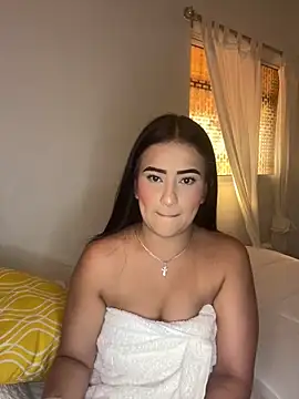 Miss Ivy4 online show from December 2024 06:54:02 PM