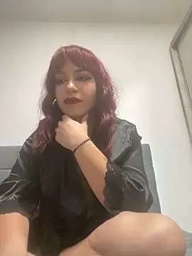 NicolleNova online show from January 2025 07:00:02 AM