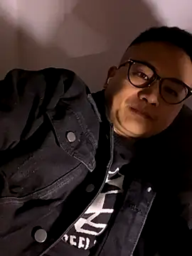 lixiaoshuai8 online show from December 2025 06:41:02 AM